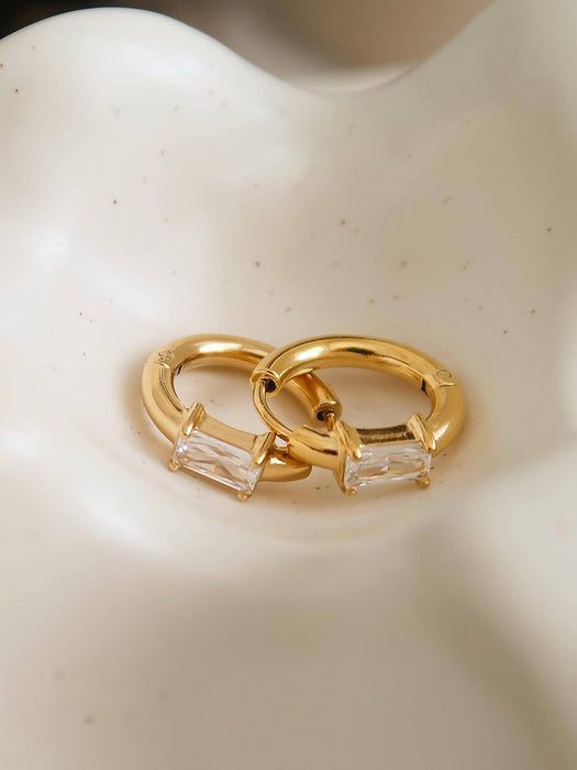Adhara Huggie Earrings - 18k Gold