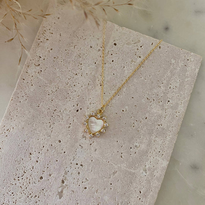 Pearl Heart Pendant Necklace - 18k Gold Filled