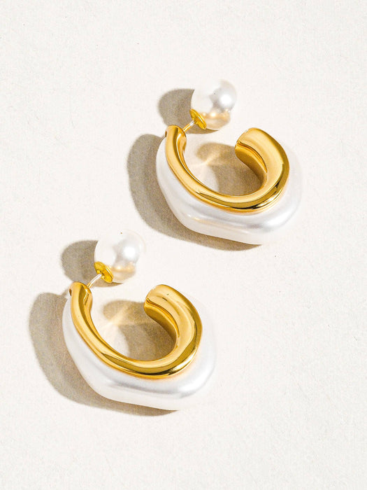 Kinsley Pearl Hoop Earring- 18k Gold
