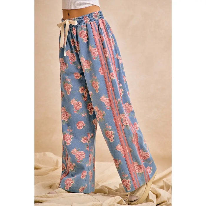 Floral Washed Denim Lace Side Pants