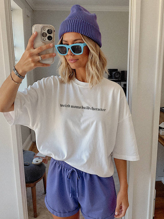WEIRD MOMS TEE