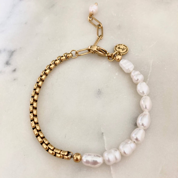Pearl and Gold Plated Box Chain Bracelet