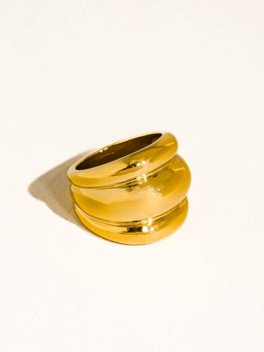 Daelen Dome Statement Ring - 18k Gold