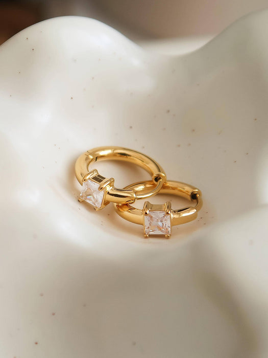 Adhara Huggie Earrings - 18k Gold