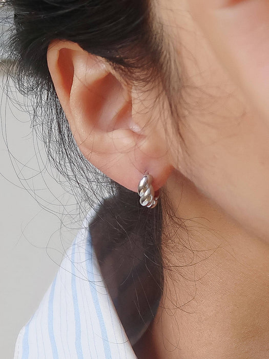 Twisted Hoop Earrings - 18k Gold