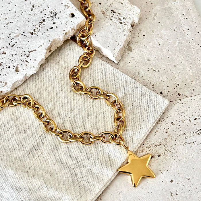Star Necklace Bold Statement Necklace - 18k Gold