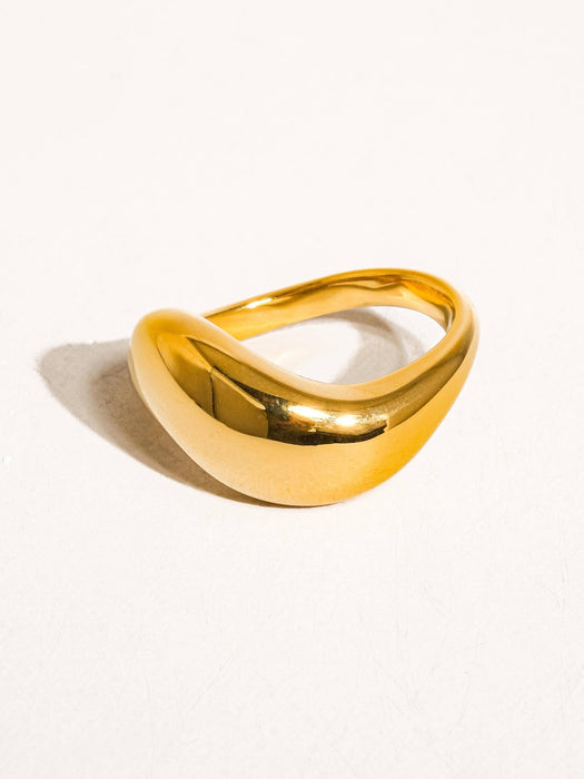Erin Classic Wavy Band - 18k Gold
