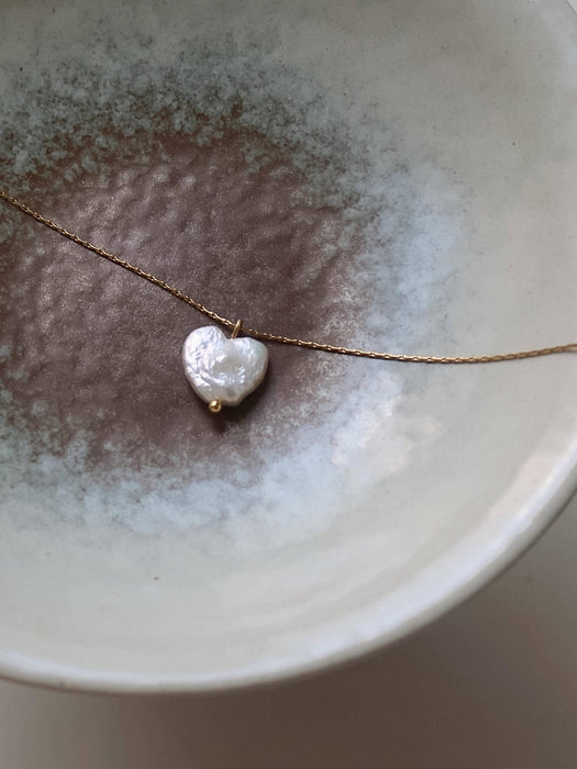 Freshwater Pearl Heart Necklace 18k Gold