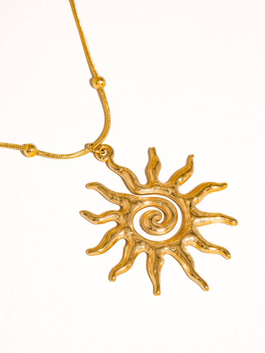 Boho Sun Necklace - 18k Gold