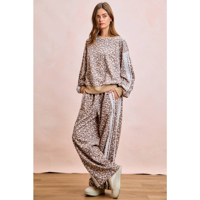 Leopard Lace Contrast Sweatpant