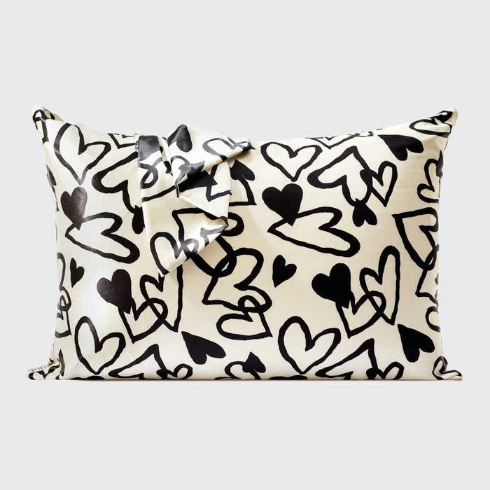 Kitsch Hearts Satin Pillowcase